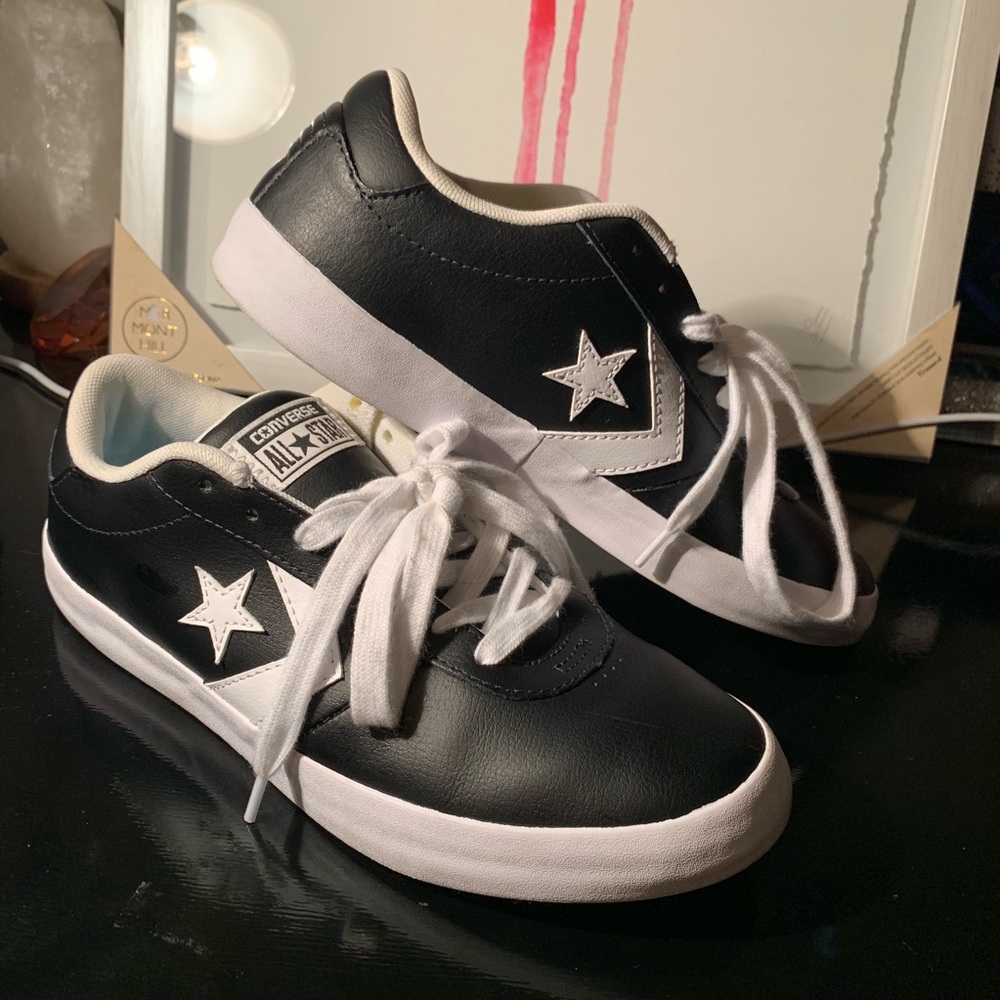 💛Unisex leather converse💛
